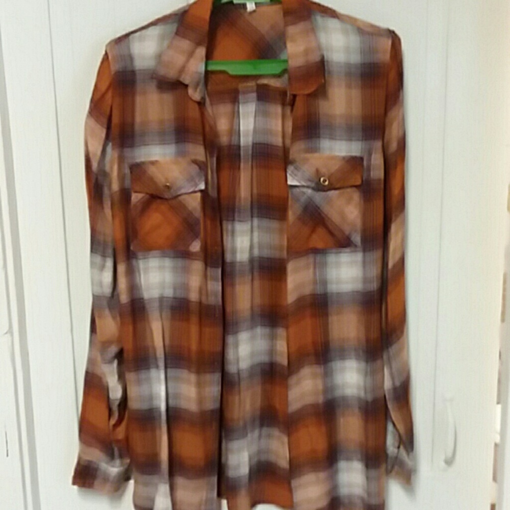 Like NEW orange tones and brown's flannel 🍁🍁🍁